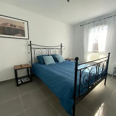 Centre 1 Bed *